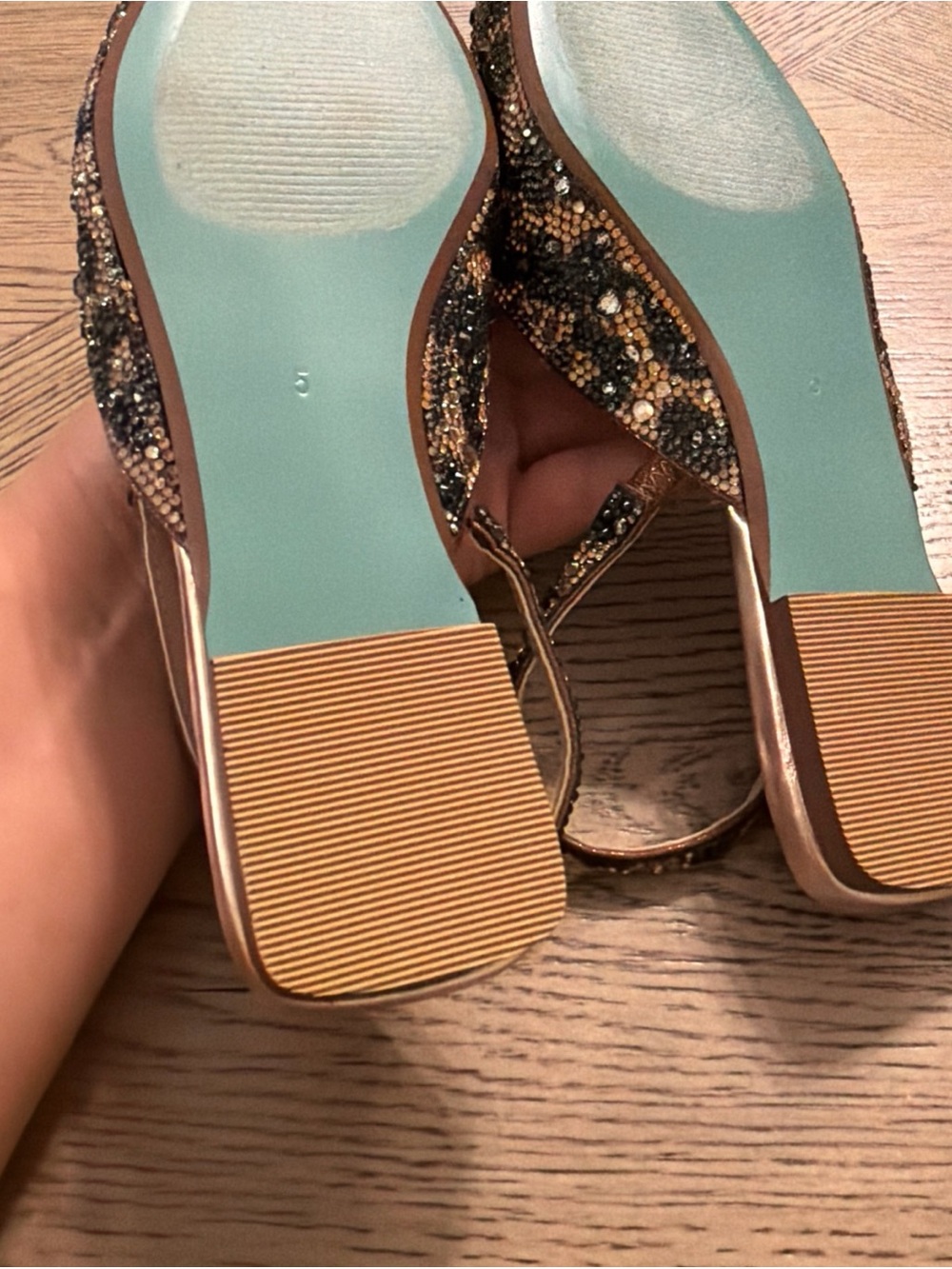 Betsey Johnson Vance Women's Casual Leopard 5 - Picture 5 of 5